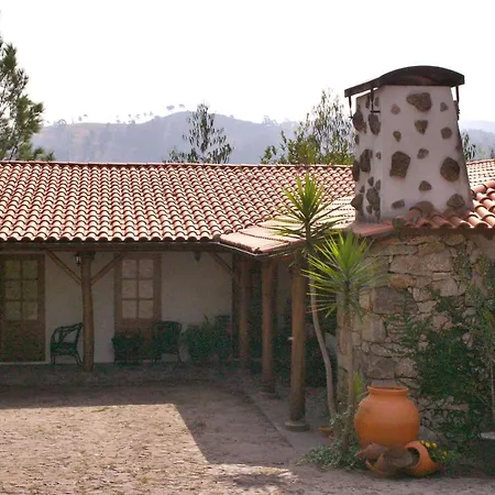 別荘 Casa Do Monte *